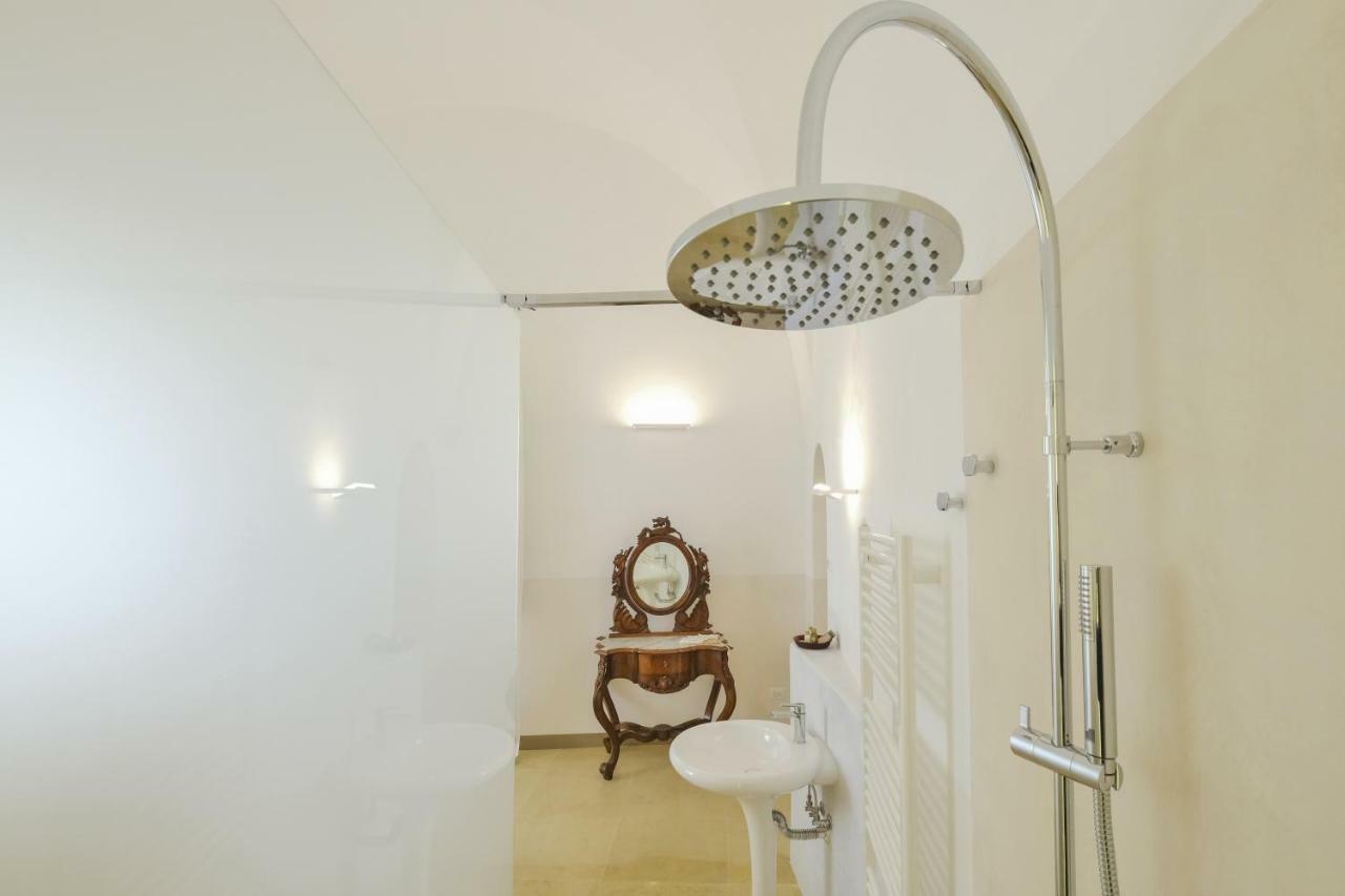 Pascaraymondo Suite Palace 加利波利 外观 照片