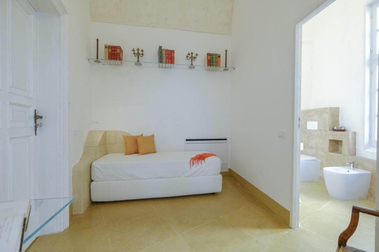 Pascaraymondo Suite Palace 加利波利 外观 照片